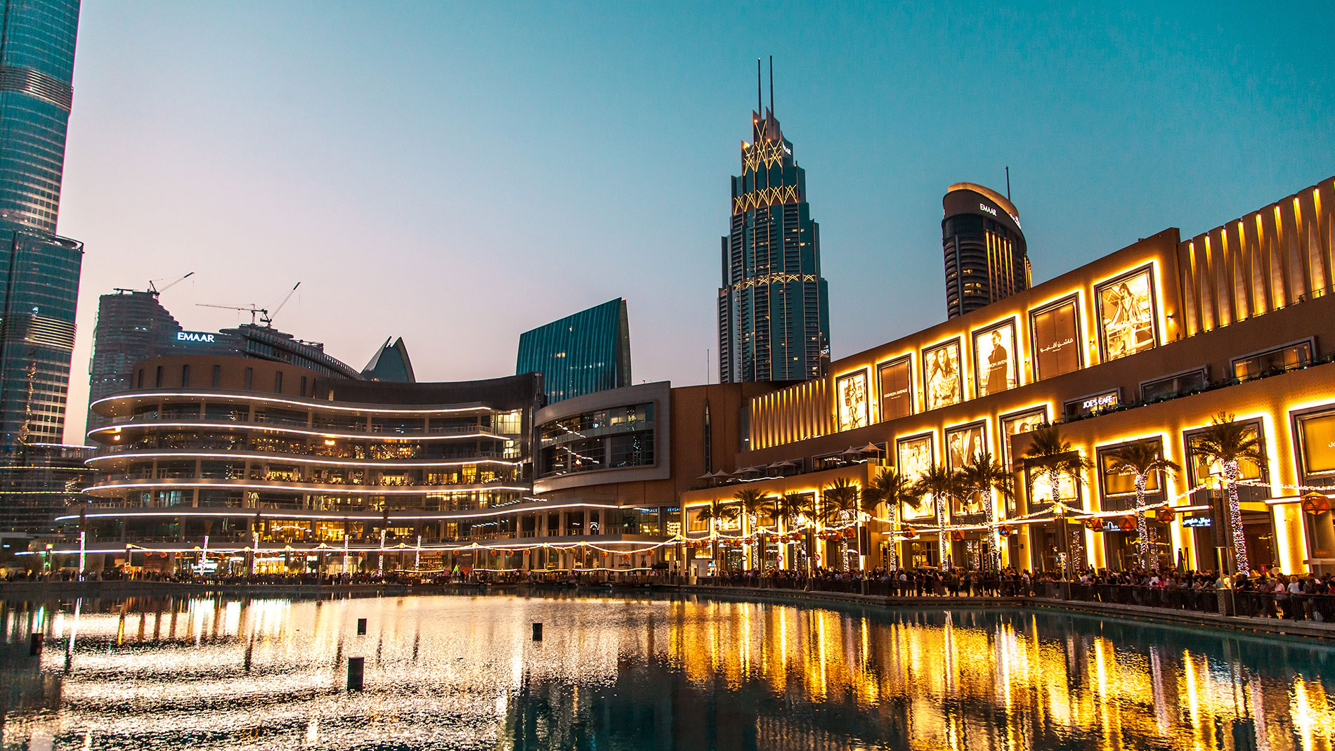Notes Dubai - Dubai Mall Fountain View